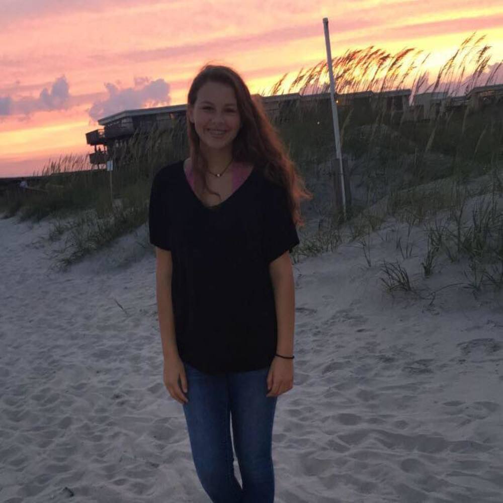 Meet your Posher, Ashley